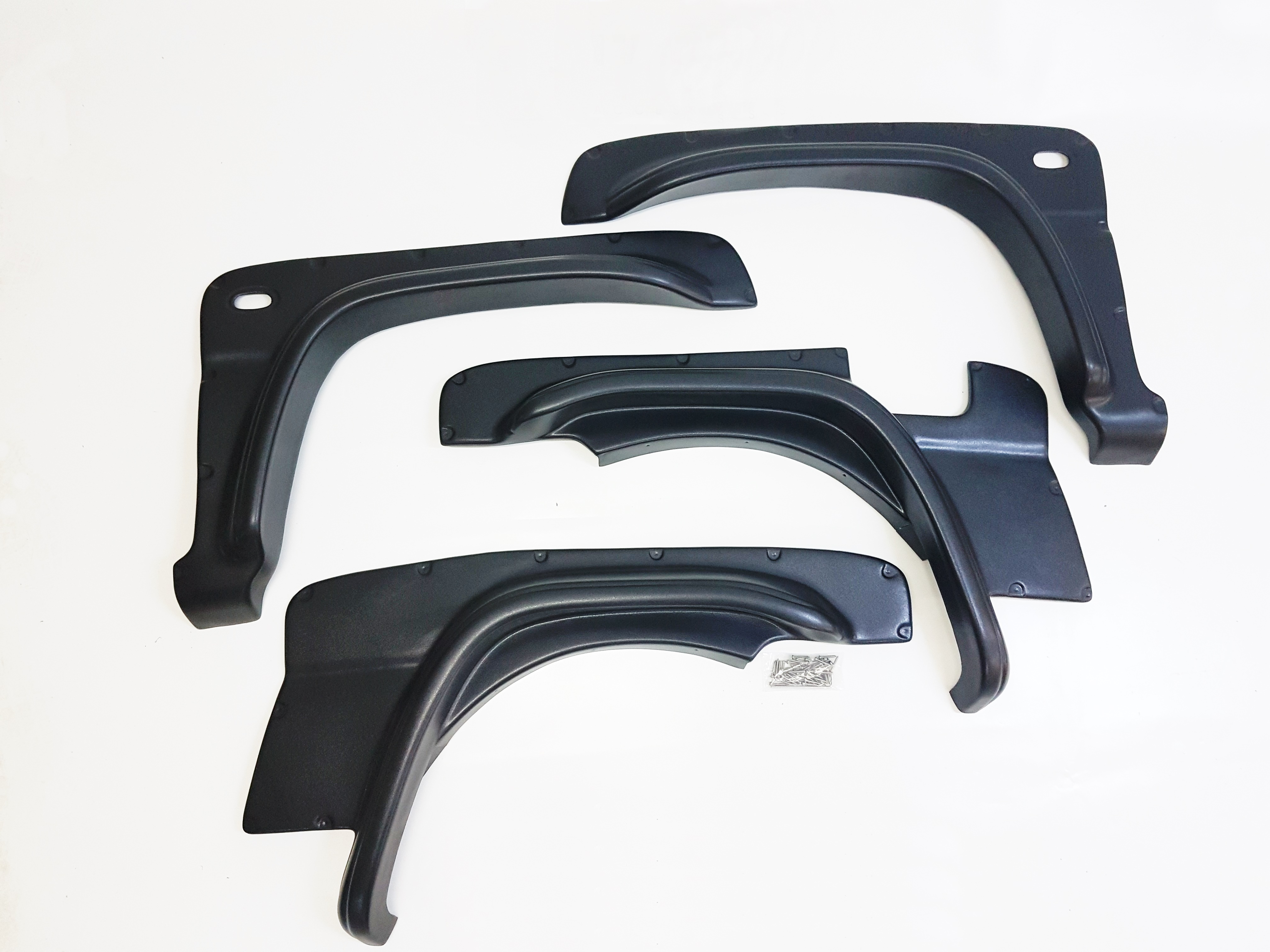 ÇAMURLUK KAŞ SETİ (DODİK) +1cm SUZUKI JIMNY 98> 