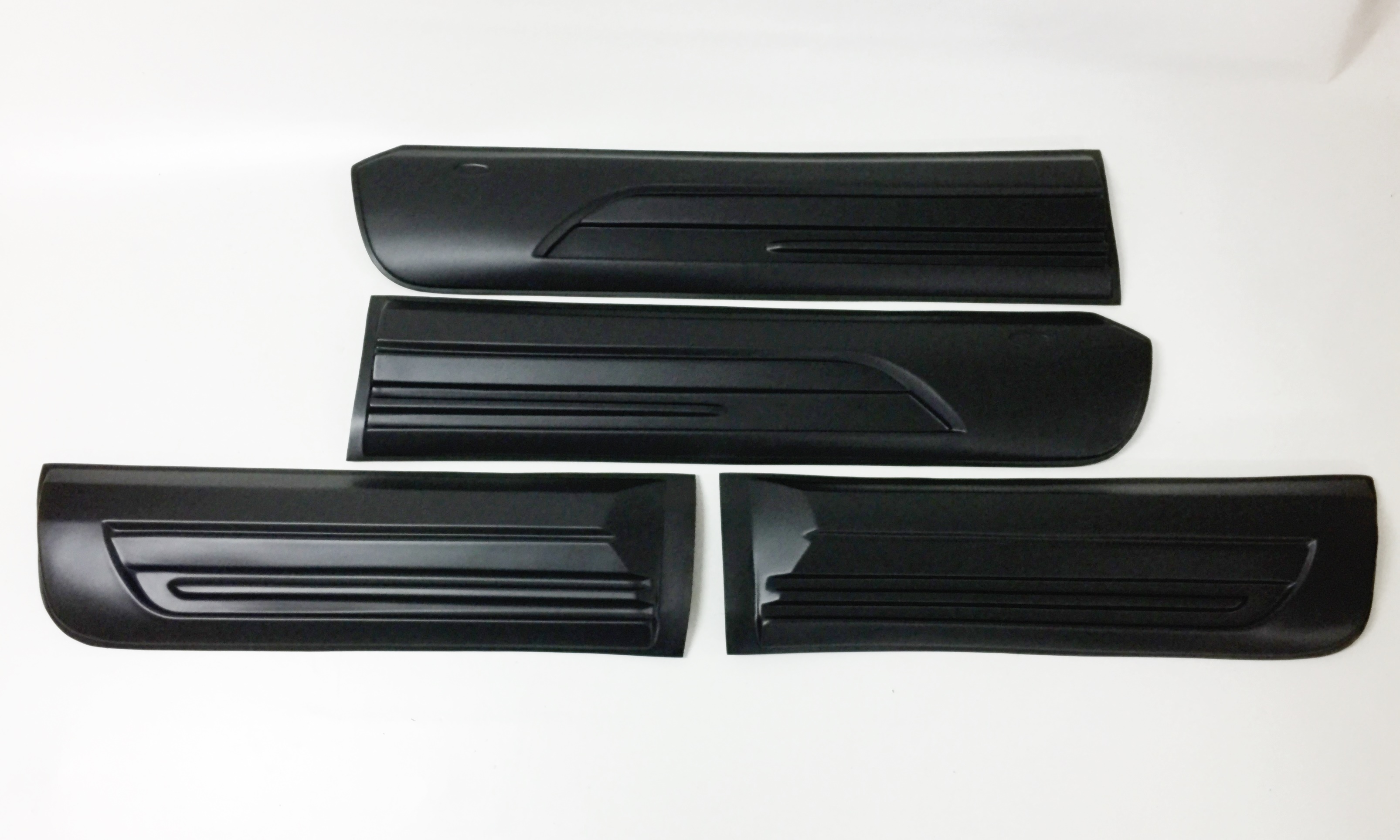 KAPI ÜSTÜ PLASTİK KAPLAMA (SİYAH)RANGER T6 2012-14 