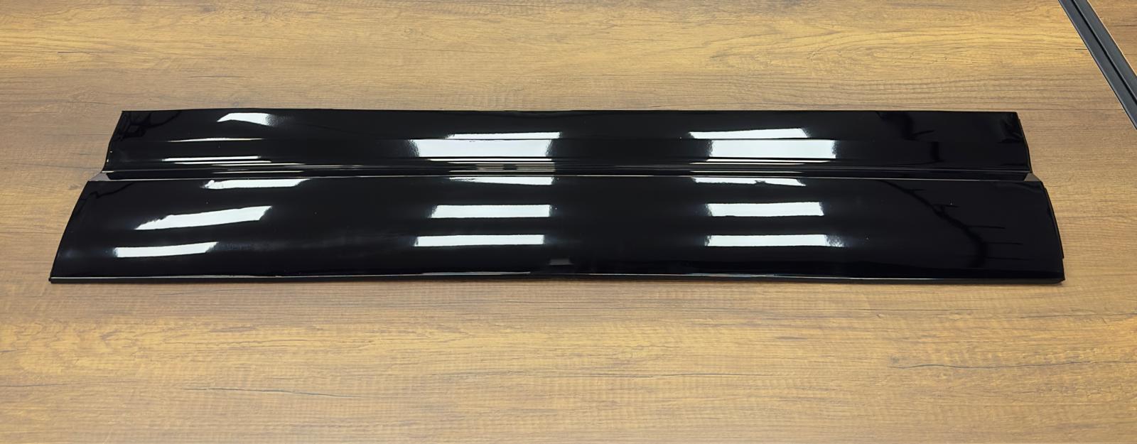 YAN ÇITA SAĞ (ÖN KAPI ÜZERİNDEKİ) NEW DEFENDER